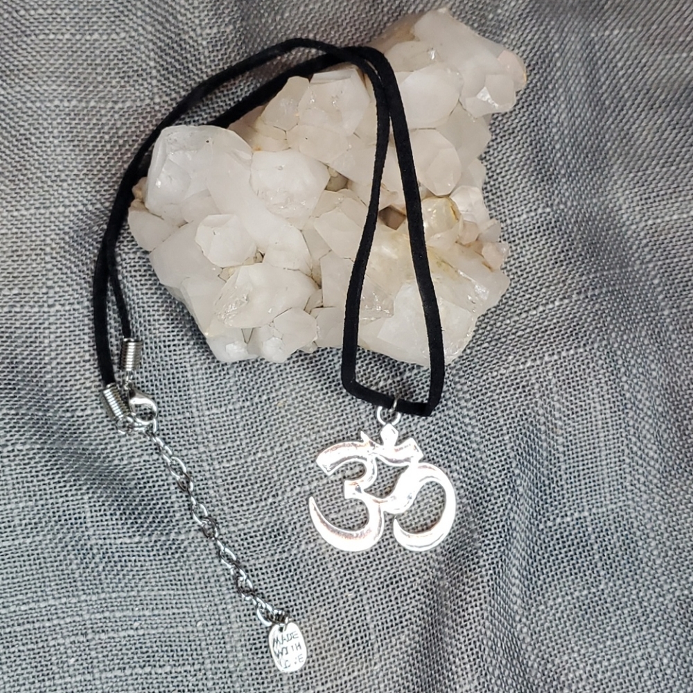 Om Necklace - NWOT